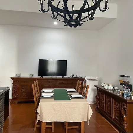 Elena ベッド・アンド・ブレックファスト Altedo